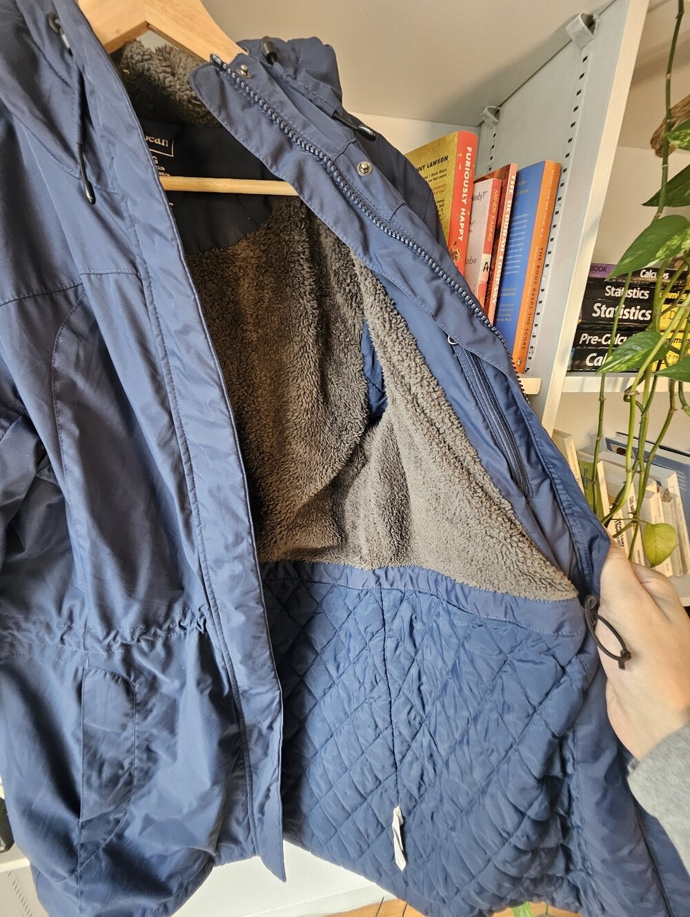L.L.Bean Winter Warmer Parka Jacket Womens Blue Quilted Sherpa Lined Size Medium - Picture 7 of 10